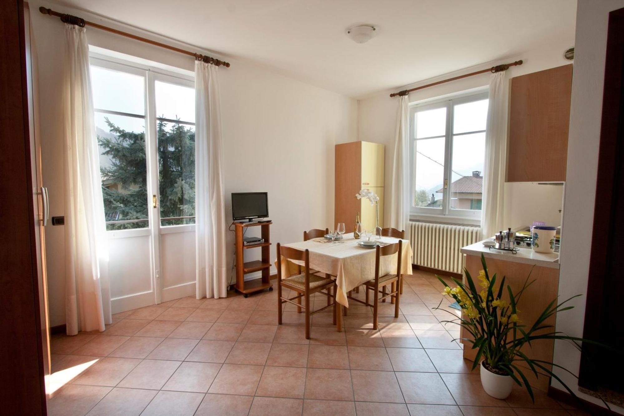 Appartamenti Casa La Rosa Bellagio Eksteriør billede